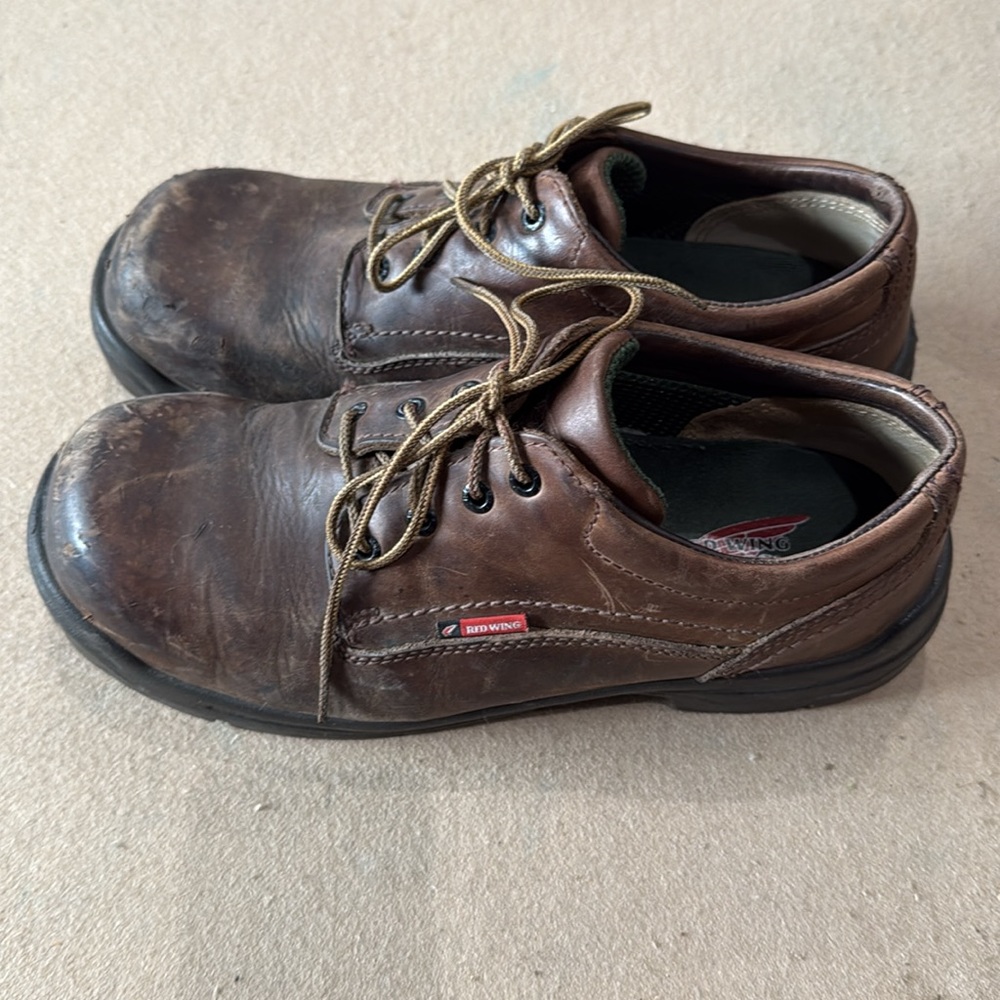 Red Wing Shoes Brown Leather Oxfords with Durable Soles - Picture 3 of 6